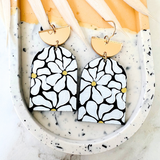 Noir Daisy Earrings